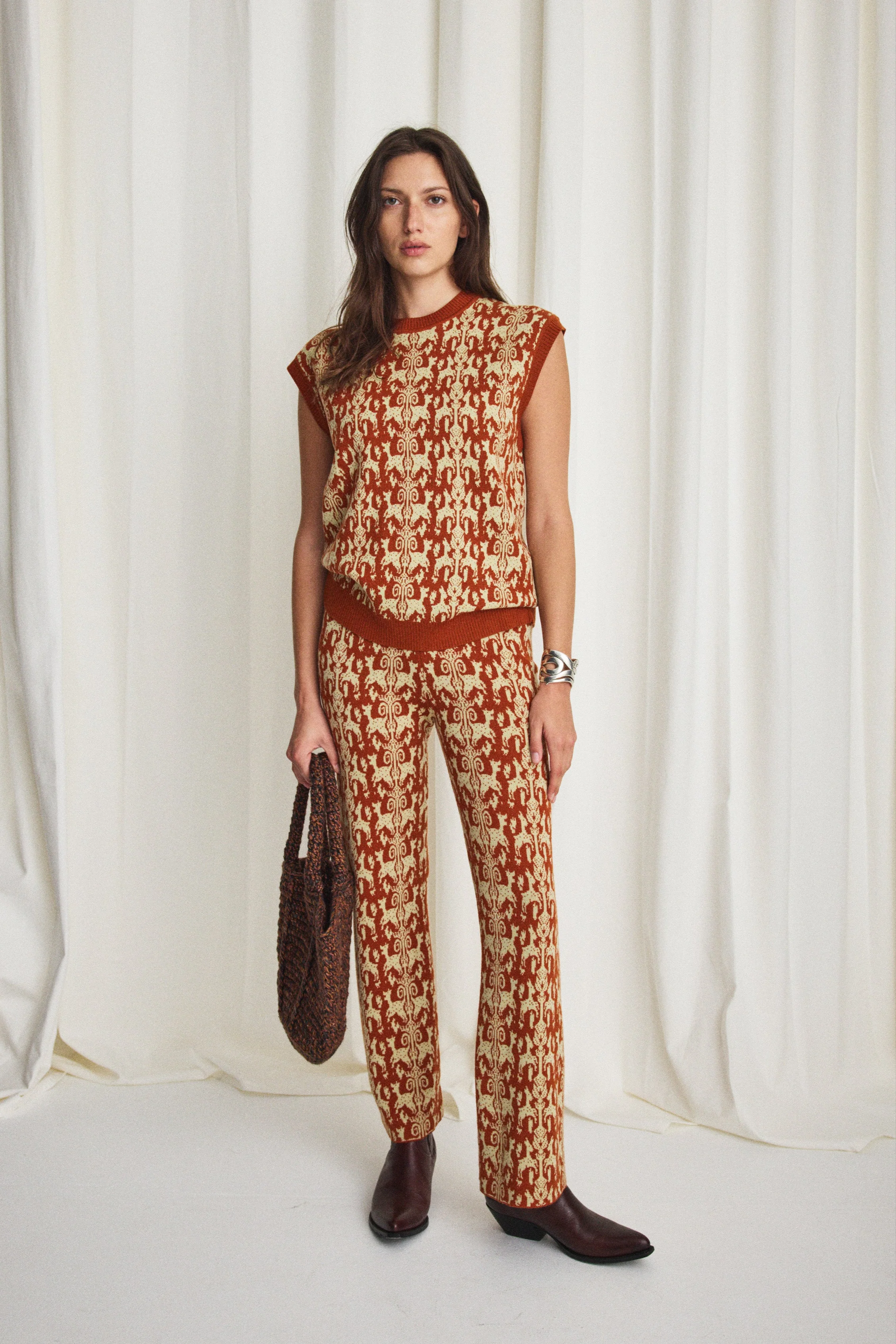 Julien Top - Image 6