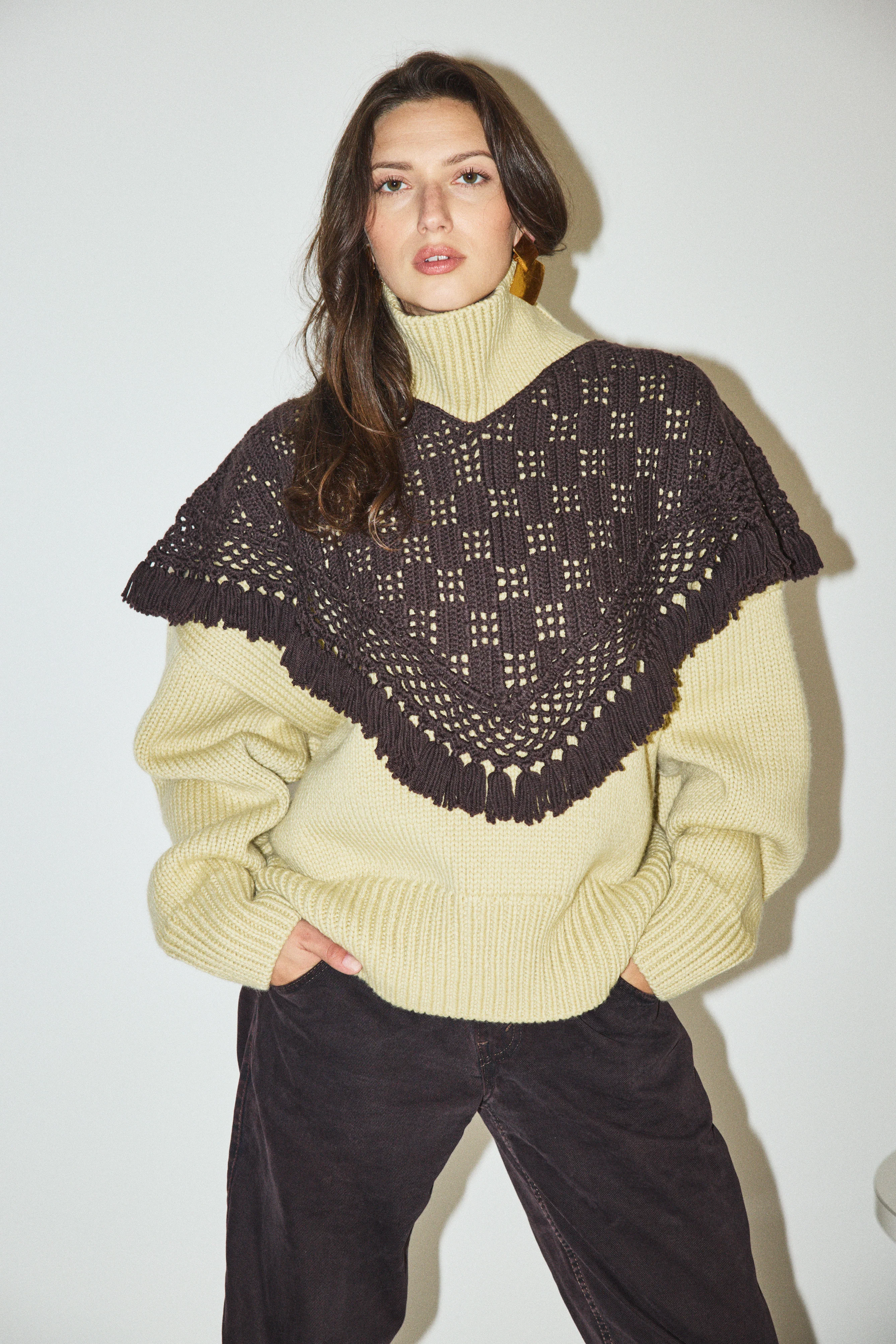 Lattice Crochet Capelet - Image 3