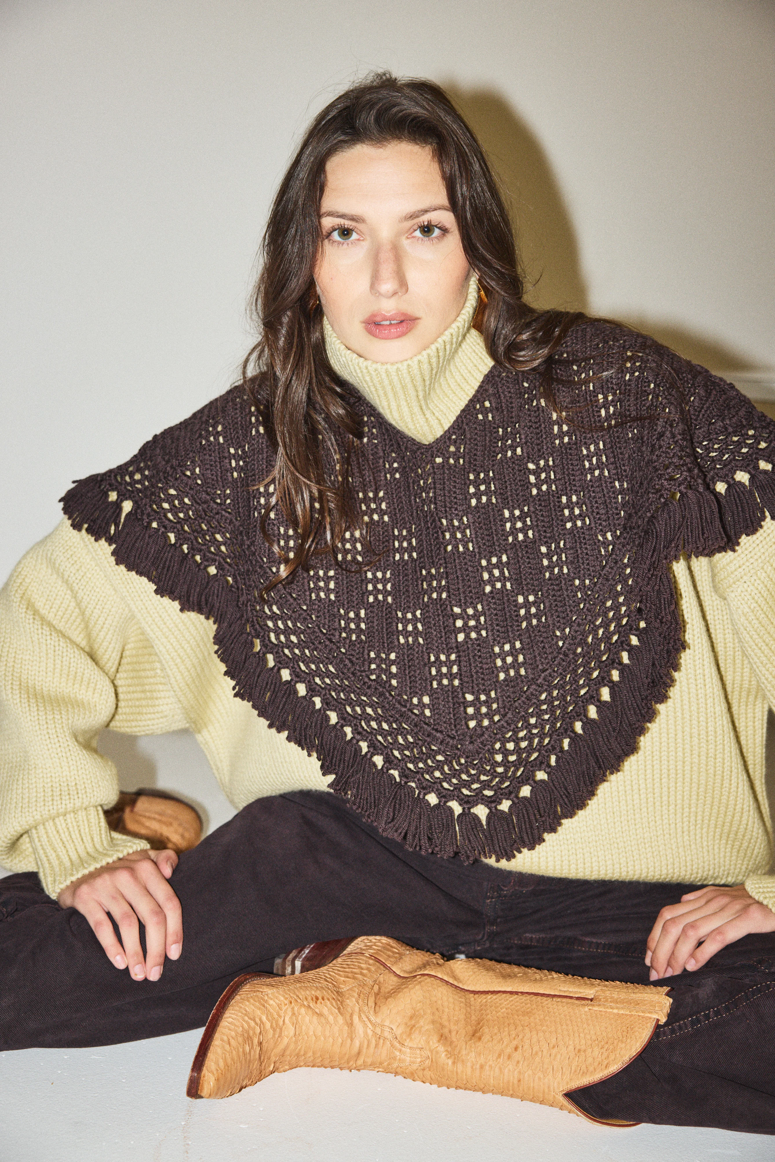 Lattice Crochet Capelet - Image 4